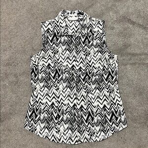 Chico’s No Iron Cotton Button Down Tank Chevron Abstract Pattern size 0 Small